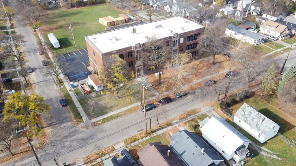 Holmes Street School Apts
