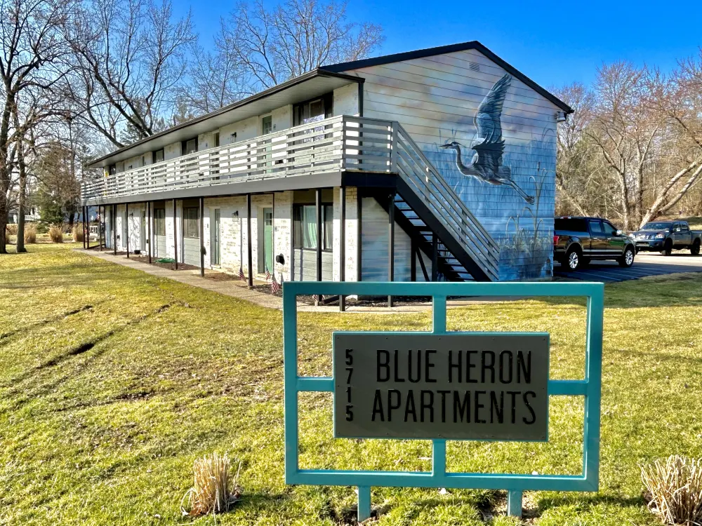 5715 Shaw, Blue Heron Apartments